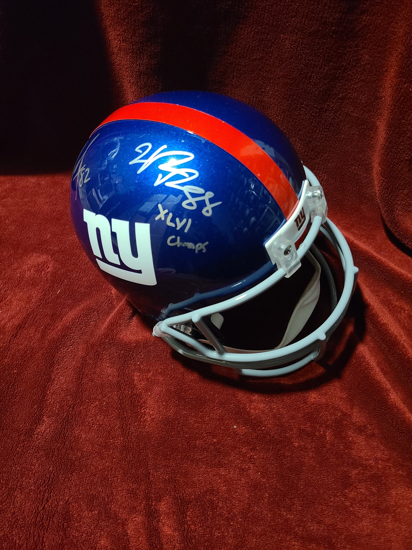 Hakeem Nicks / Mario Manningham Signed New York Giants Full Size Helmet